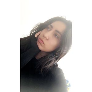 Meet your Posher, Maria